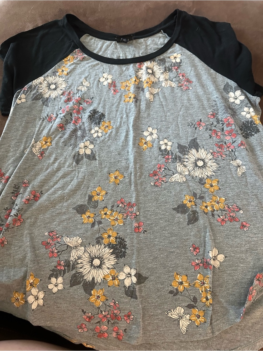 torrid Gray Floral Raglan Tee with Black Sleeves